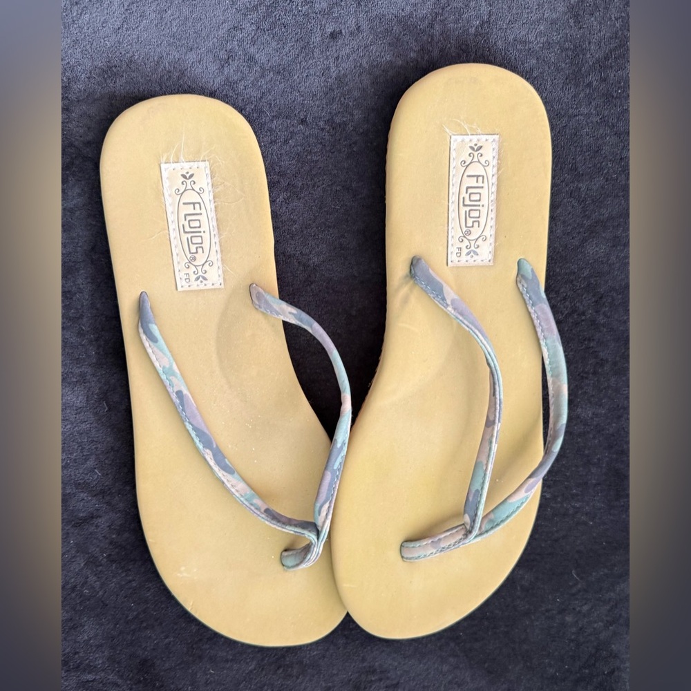 Flojos Camo Flip Flops